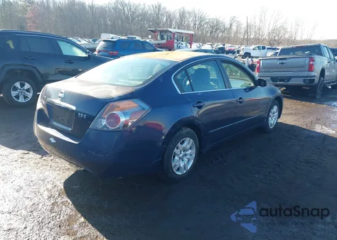 2009 Nissan Altima 2.5 S from USA, damaged, VIN 1N4AL21E69N521747